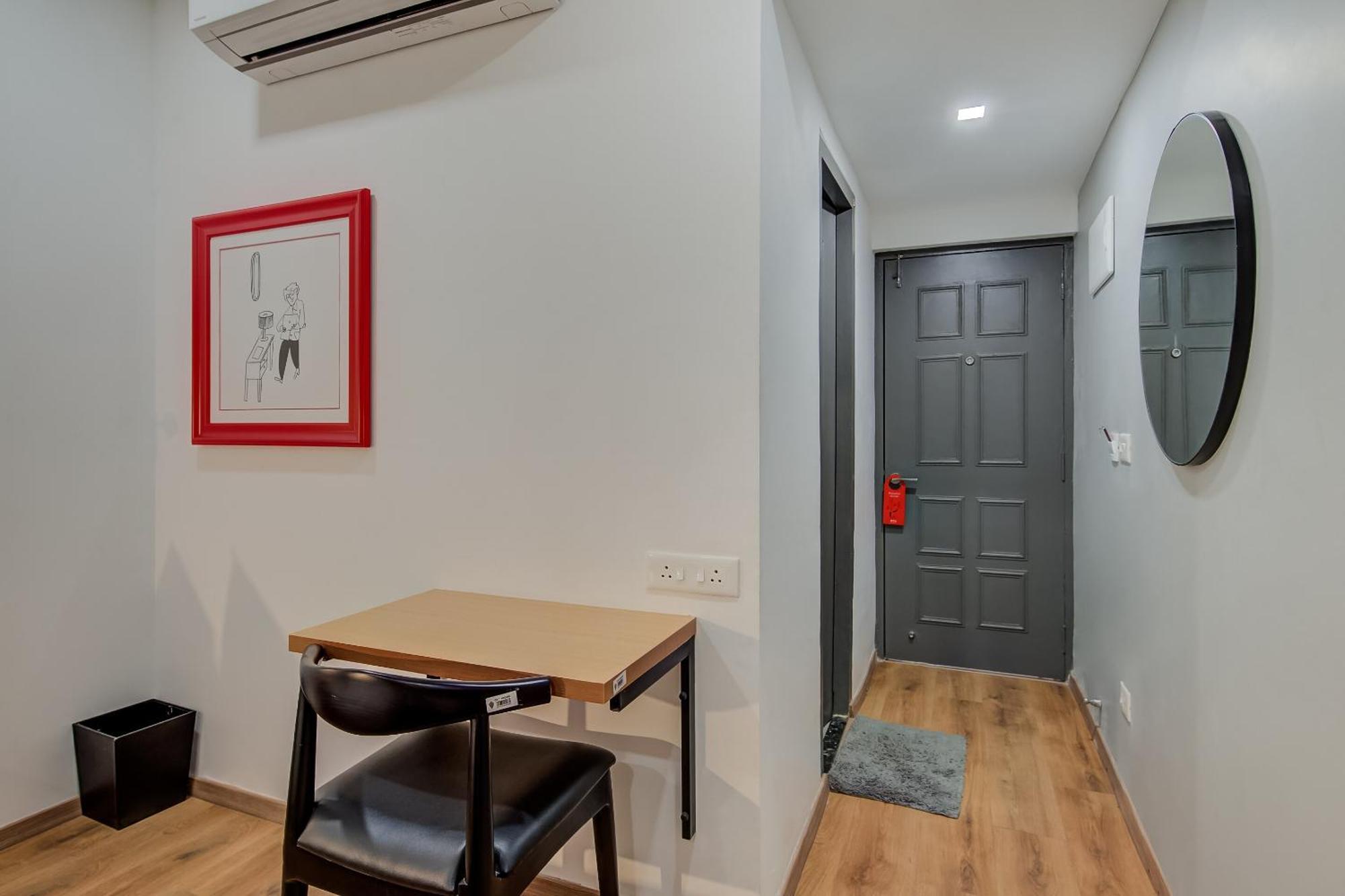 Super Townhouse Mg Road Pune Exterior foto